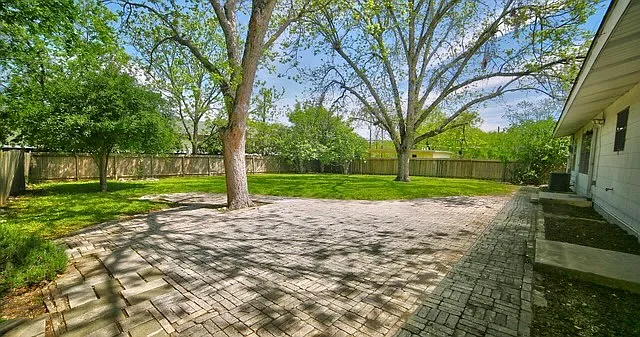 2119 Flamingo Dr — Photo 21