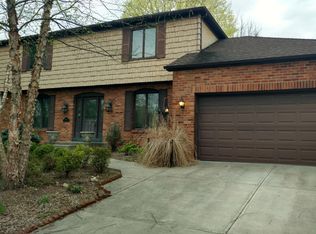 3488 Rochfort Bridge Dr, Columbus, OH 43221