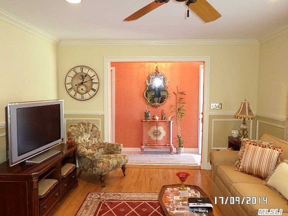 3rd image of 15822 82nd St