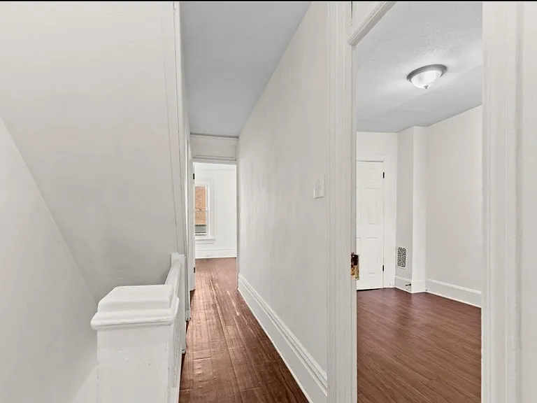 635 Camp St — Photo 8