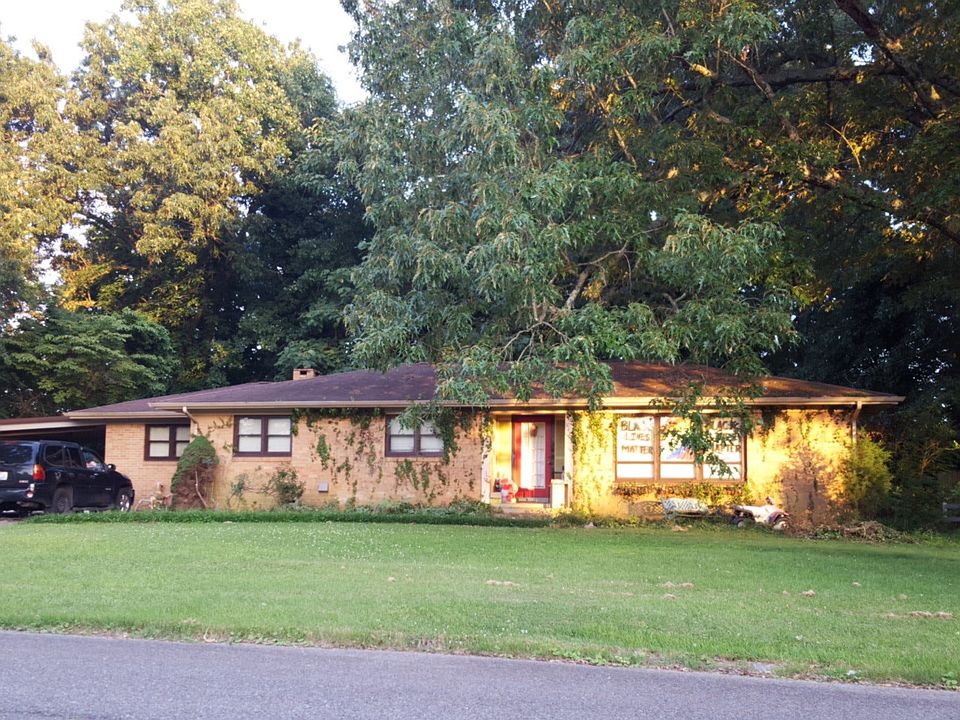 1st image of 1428 Meadowlark Dr