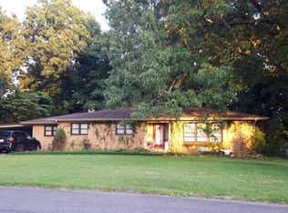 1428 Meadowlark Dr, Mayfield, KY 42066