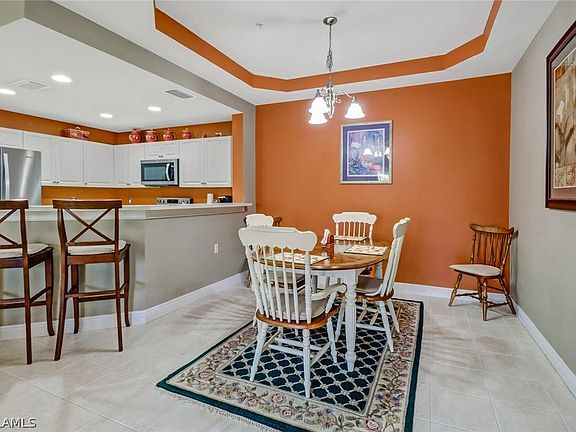 4th image of 3947 Del Sol Ln Unit 201