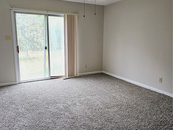 3rd image of 4531 Ruby Rd