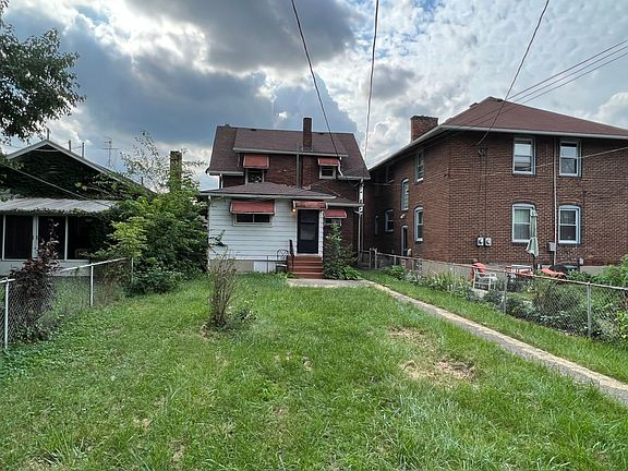 4th image of 70 Gramont Ave