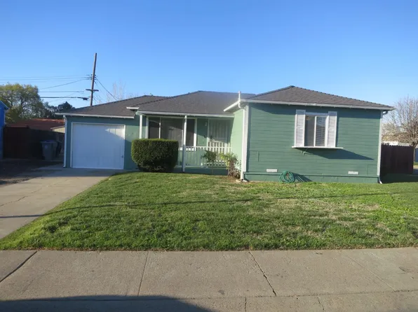 1461 Hopkins St, Sacramento, CA 95822