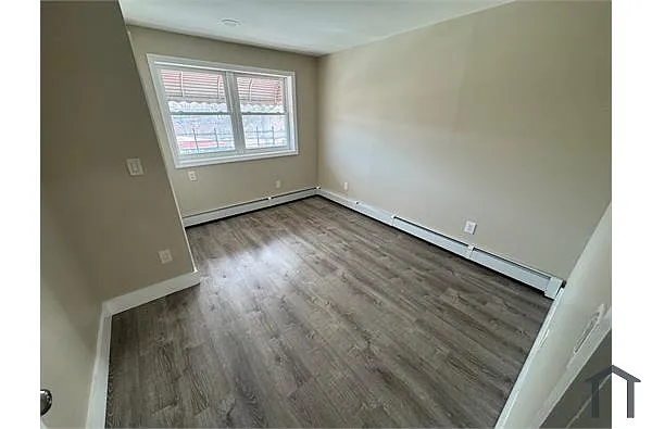 Building Photo - 3243 Kingsland Ave #2