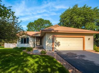 13682 Hidden Creek Dr, Andover, MN 55304