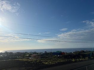 Eiwa Ave, Captain Cook, HI 96704