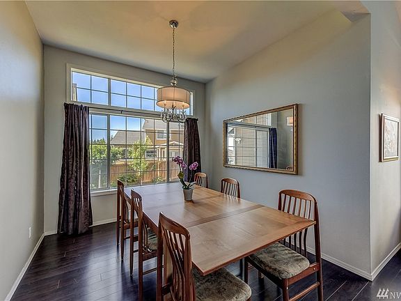 Formal Dining 
