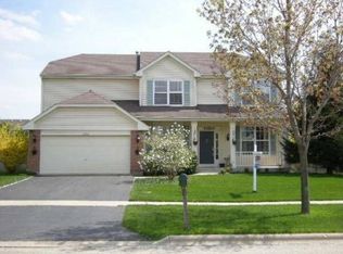 220 Mill St, Batavia, IL 60510