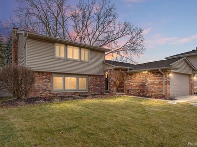 6500 Raintree Ct, Canton, MI, 48187