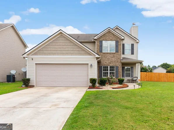 610 Regatta Dr, Byron, GA 31008