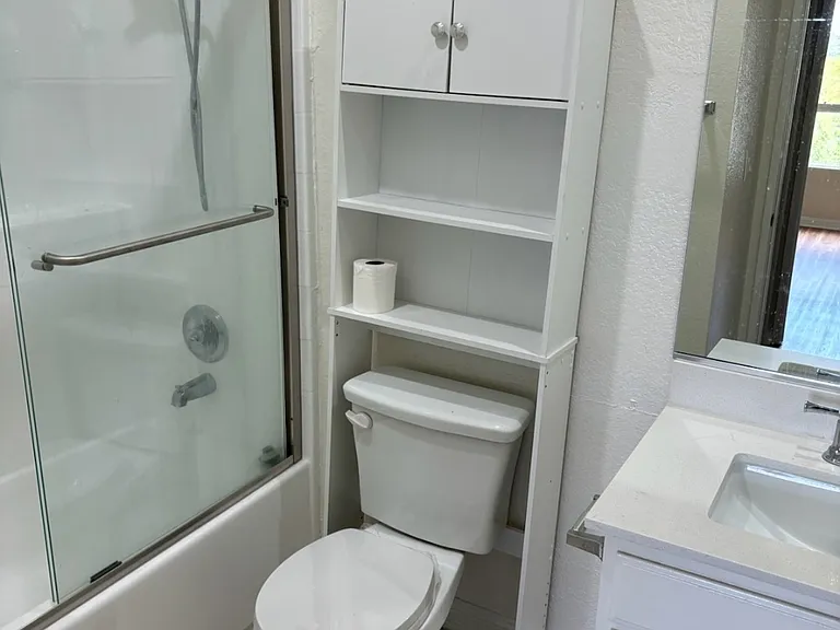 22859 Del Valle St #231 — Photo 9