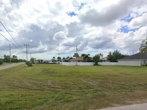 2000 SW 30th St, Cape Coral, FL 33914