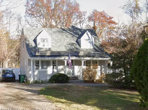 3625 Richmond Rd, Staten Island, NY 10306