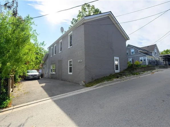 4249 Academy St, Lincoln, ON L3J 0N8