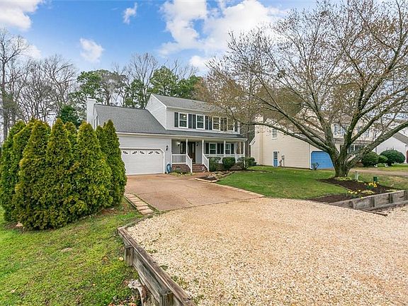 2nd image of 112 Bridge Wood Dr
