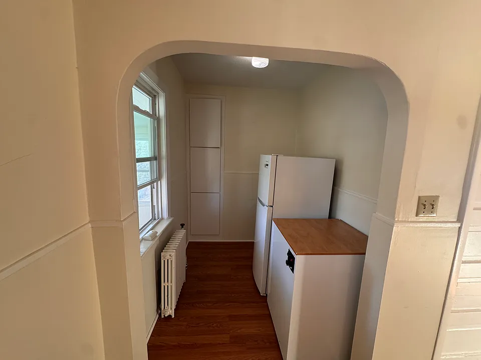 42 Wilson Ave #42