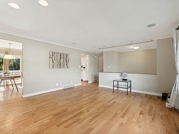 5th image of 5998 S Blue Stone Cir