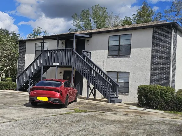 2211 Conway Dr, Deltona, FL 32738