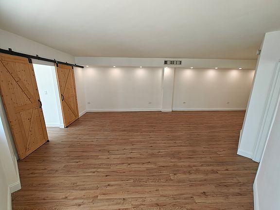 2nd image of 999 Brickell Bay Dr APT 1411