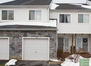 1st image of 302 Lynley Ln