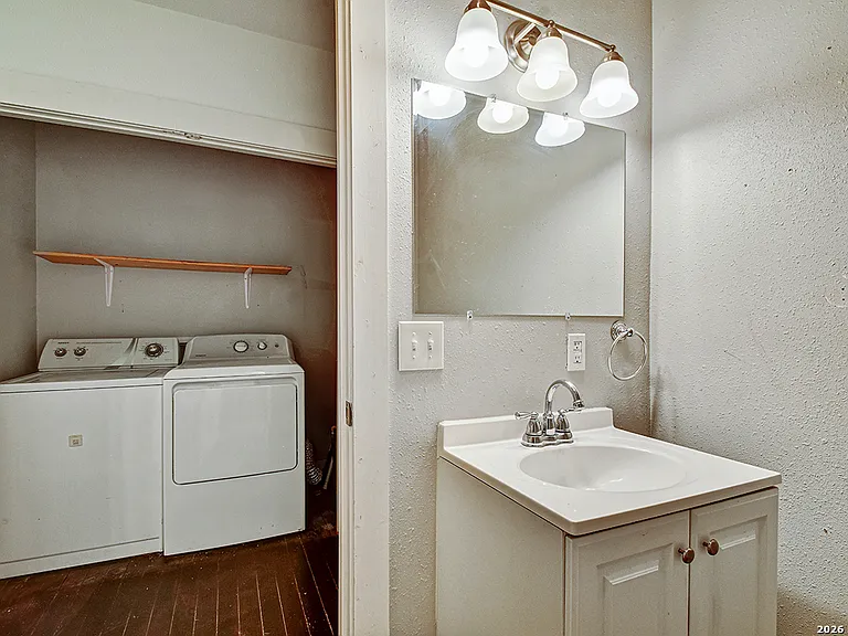 3314 Perez St #101 — Photo 15