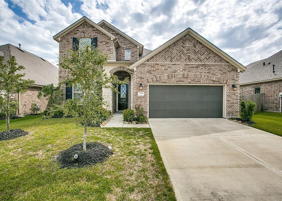 1st image of 24755 Heirloom Ln