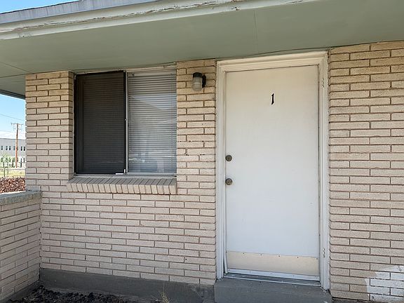 2nd image of 3416 Hayes Ave APT 1