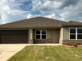 9 Sun Drenched Trl, Conway, AR 72032