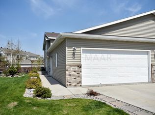 908 35th Ave S, Moorhead, MN 56560