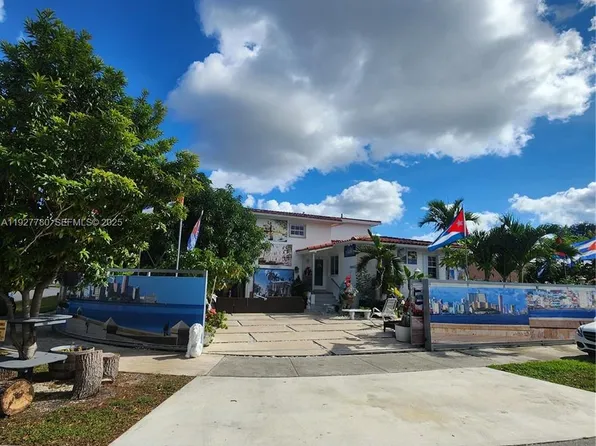 1645 SW 83rd Ct, Miami, FL 33155