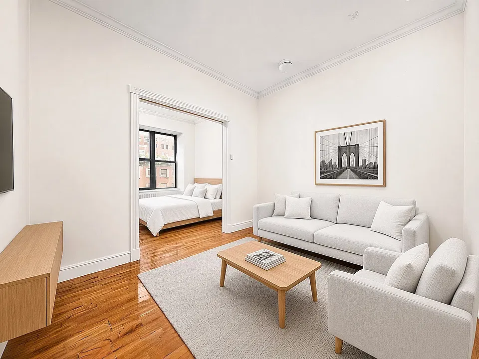 322 W 14th St #4A