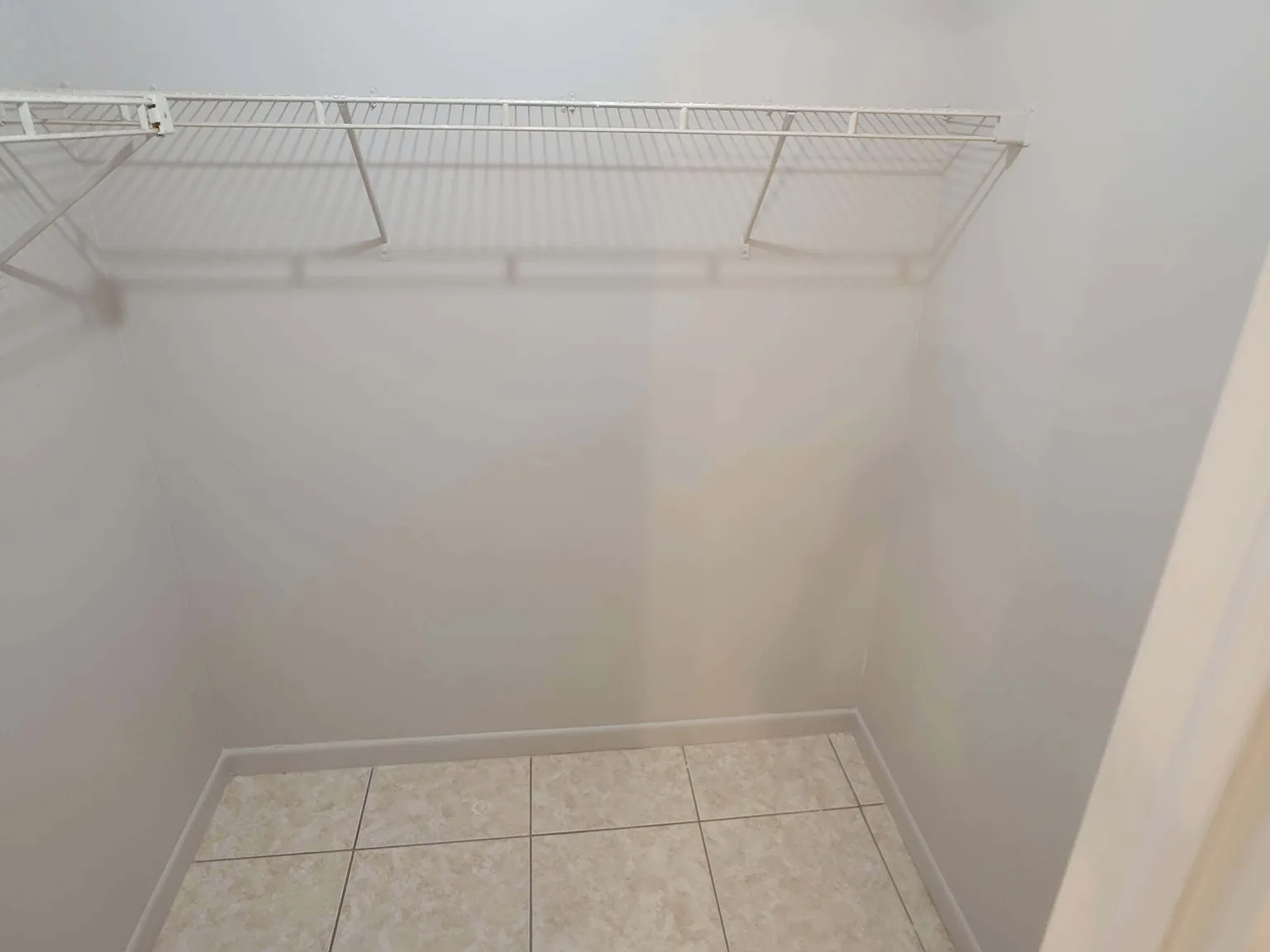 4 bed, 1484 sqft, $2,195 — Photo 4