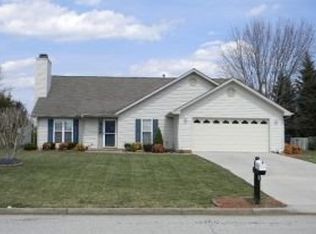 2218 Bloomfield Ave, Roanoke, VA 24012