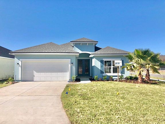 Welcome friends and family over to your new home to celebrate the holidays!