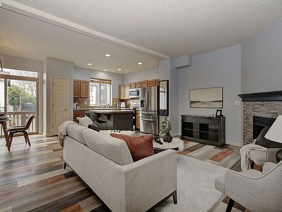3rd image of 1409 NE 87th Cir
