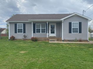 280 Cranklen Cir, Clarksville, TN 37042