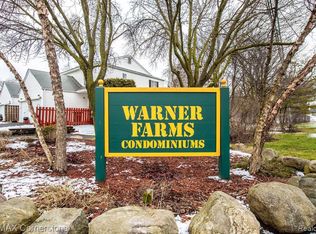 38159 Warner Farms Dr #18, Westland, MI 48185