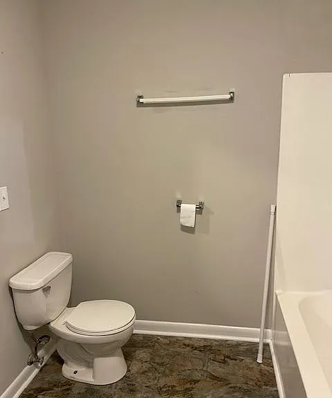 Full bath with shower and vanity