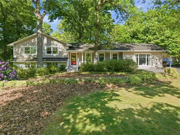 2875 Barbara Ln NE, Marietta, GA 30062