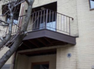 11 Veterans Way, Edgewater, NJ 07020