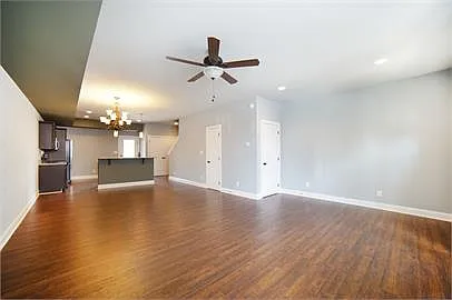 124 Capital St #1 — Photo 2