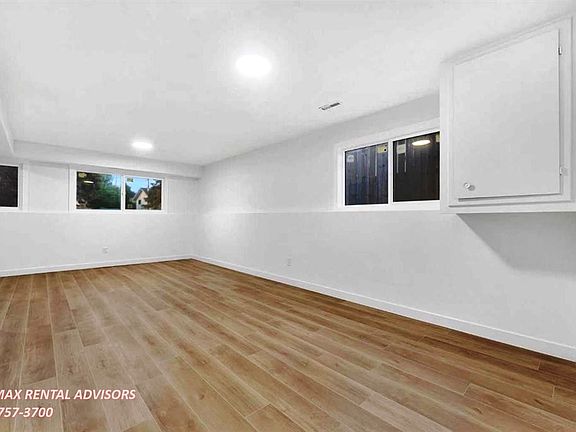 4th image of 201 Queensland Dr SE #Basement