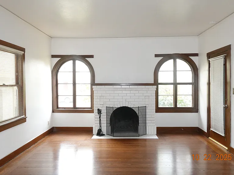 3416 I St #2 — Photo 2