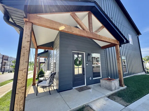 178 Charleston Ave, Pleasant View, TN 37146