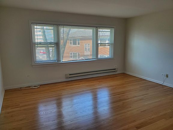 4th image of 9443 Rosemont Dr #De9f03843