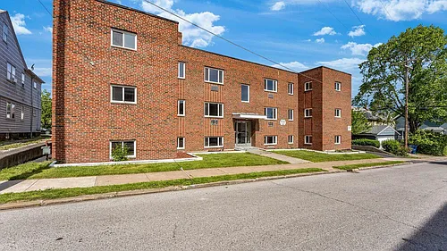 1352 Clarence Ave #35 Photo 1