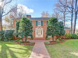 2213 Granville Rd, Greensboro, NC 27408